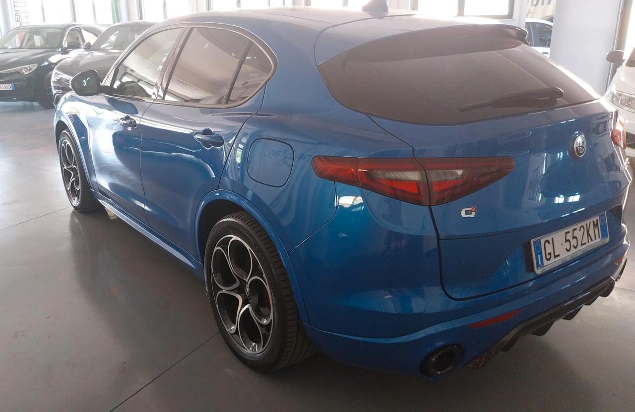 Alfa Romeo Stelvio 2.2 CC 210 CV AT8 Q4 Veloce