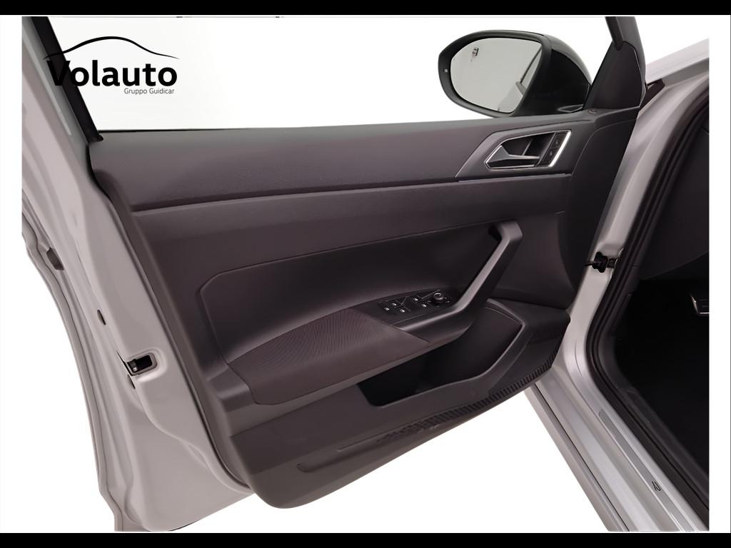 VOLKSWAGEN Taigo - Taigo 1.0 tsi R-Line 110cv dsg