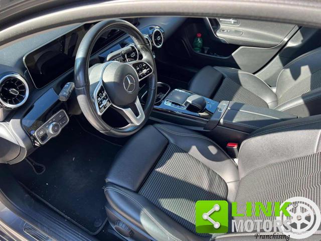 MERCEDES-BENZ A 180 d Automatic Business