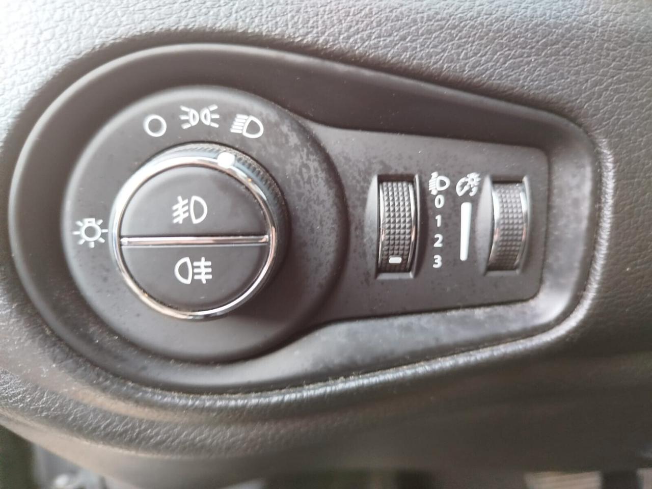 RENEGADE LIMITED 150cv AUTOMATICA *PREZZO VERO* UNIPRO' KM CERTI- GARANZIA 12M