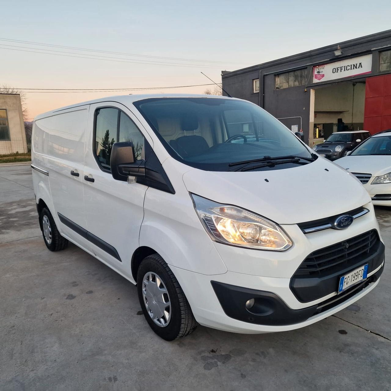 Ford Transit Custom Transit Custom 270 2.0 TDCi 170 PC Furgone Trend