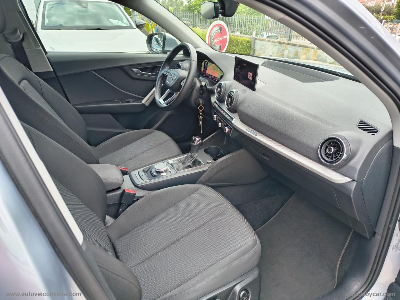 AUDI Q2 30 TDI S tronic Business Plus
