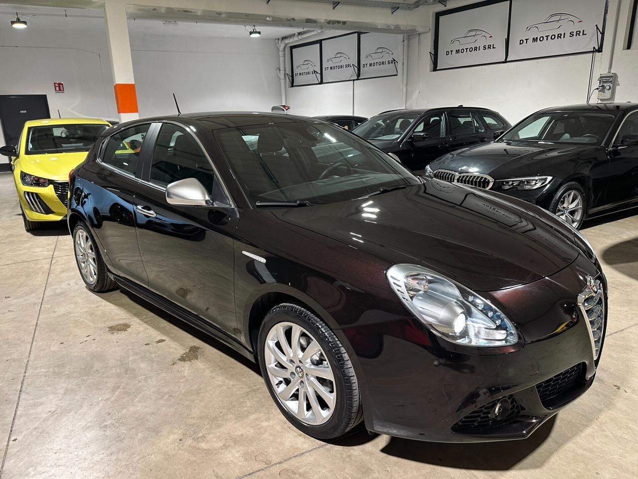Alfa Romeo Giulietta 1.6 JTDm-2 NEOPATENTATI-PARI AL NUOVO