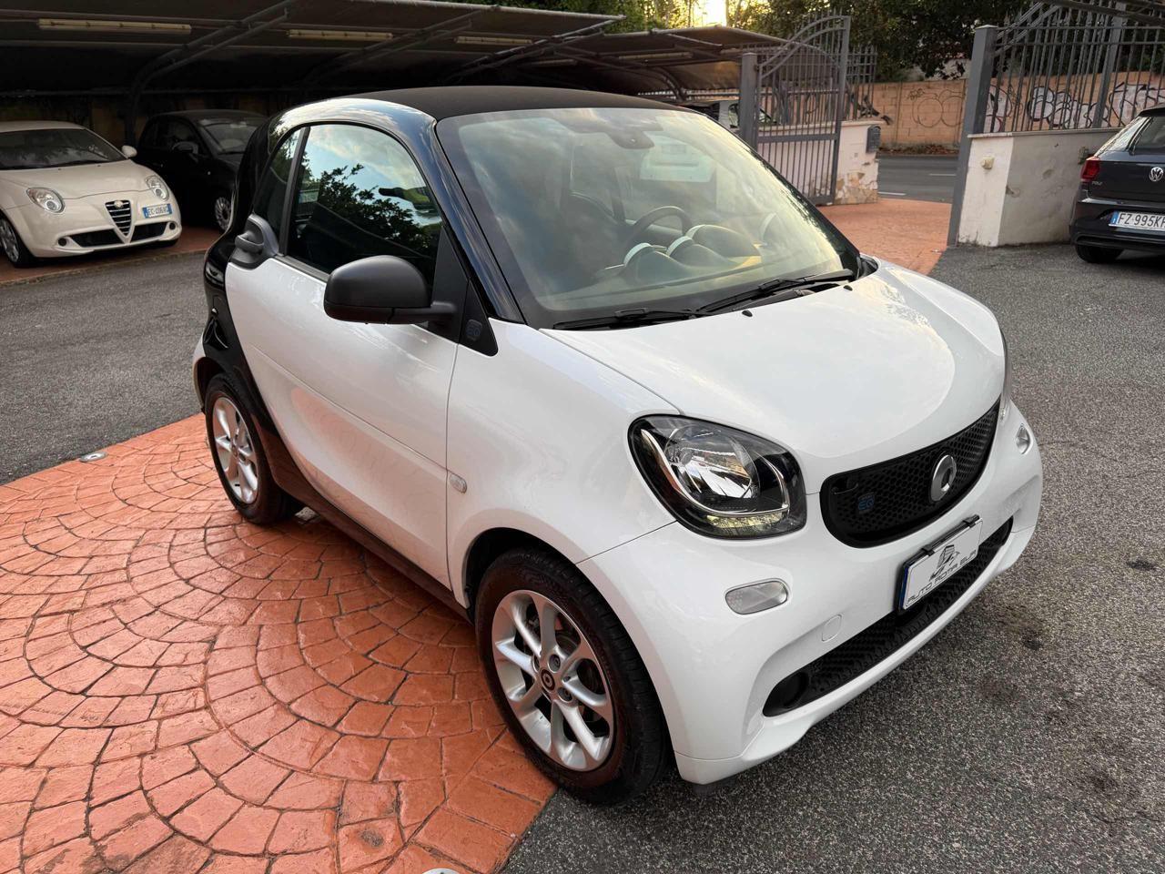smart forTwo EQ PREZZO REALE! TAGLIANDI UFFICIALI! PERFETTA!