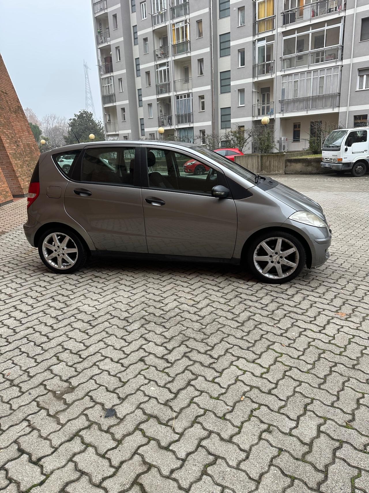 Mercedes-benz A 160 CDI Avantgarde