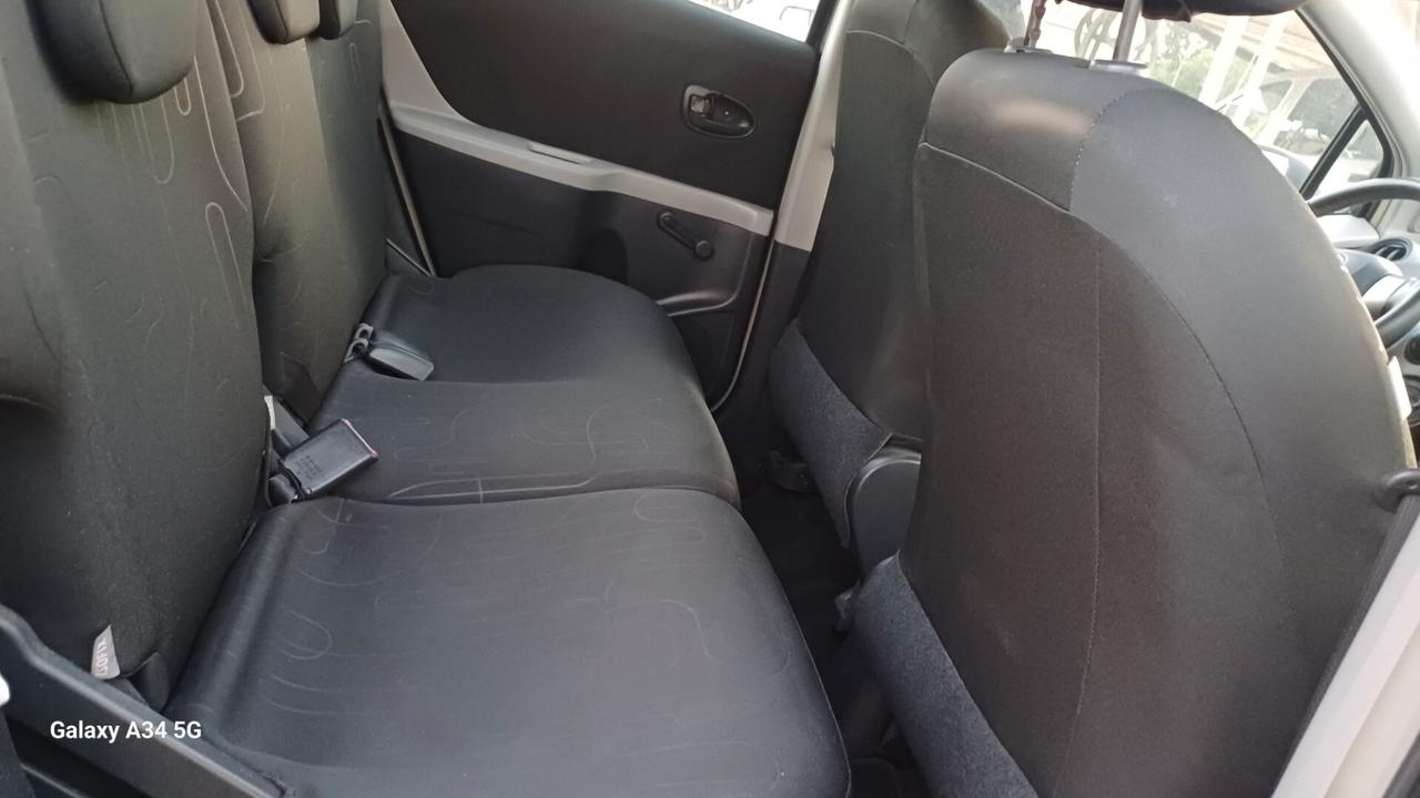 Yaris 1.0 5P Luxury pack Perfetta
