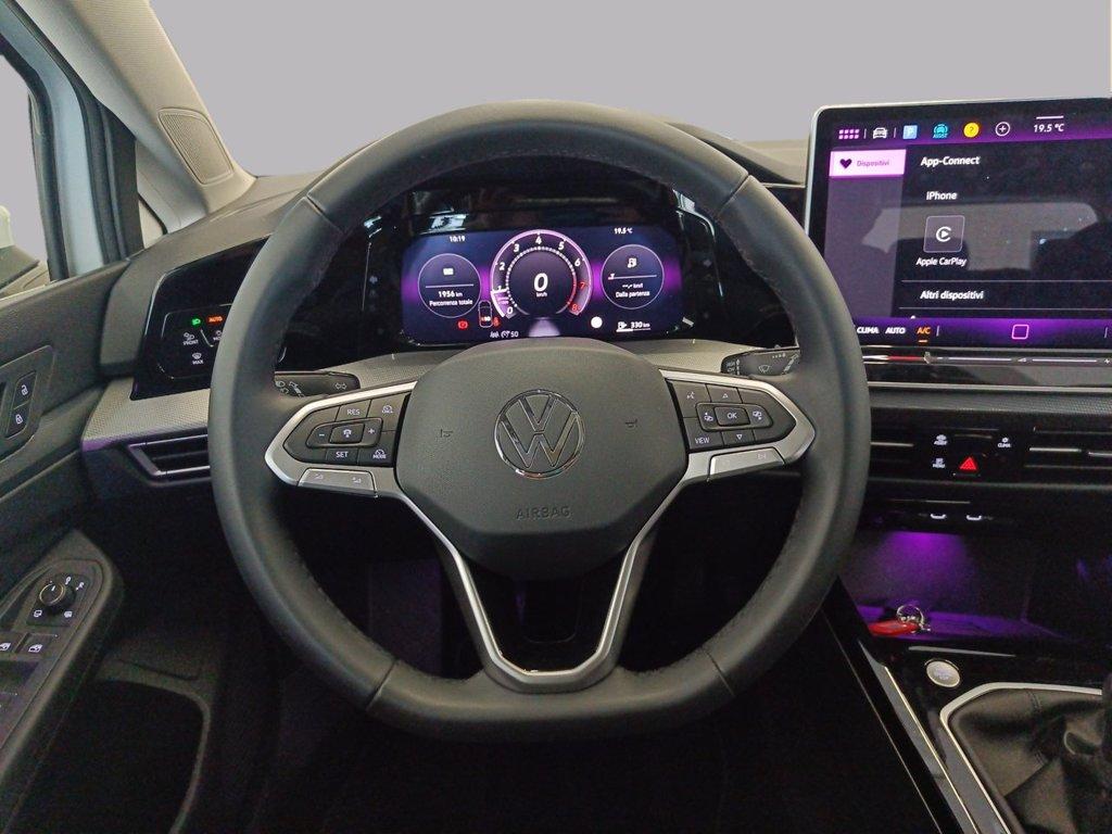 VOLKSWAGEN Golf 1.5 tsi style 150cv del 2025