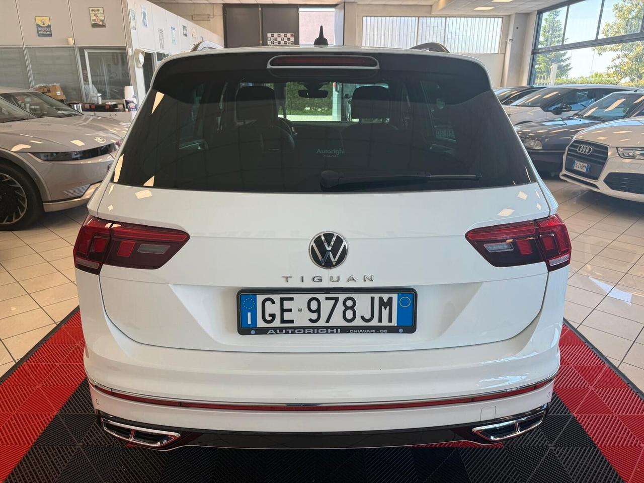 Volkswagen Tiguan 2.0 TDI 150 CV SCR DSG R-Line