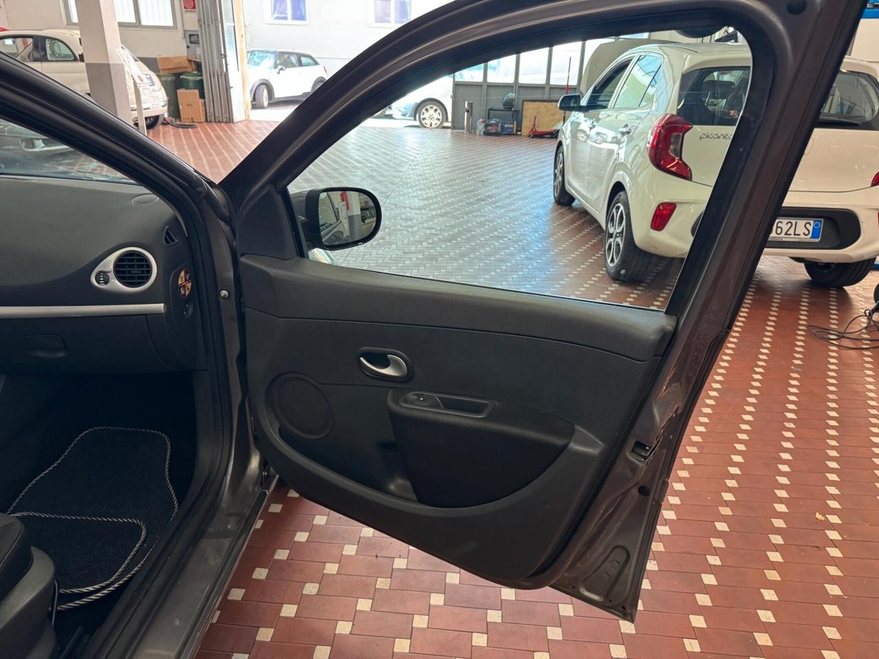 Renault Clio 1.2 16V 5 porte Live! - IDEALE PER NEOPATENTATI