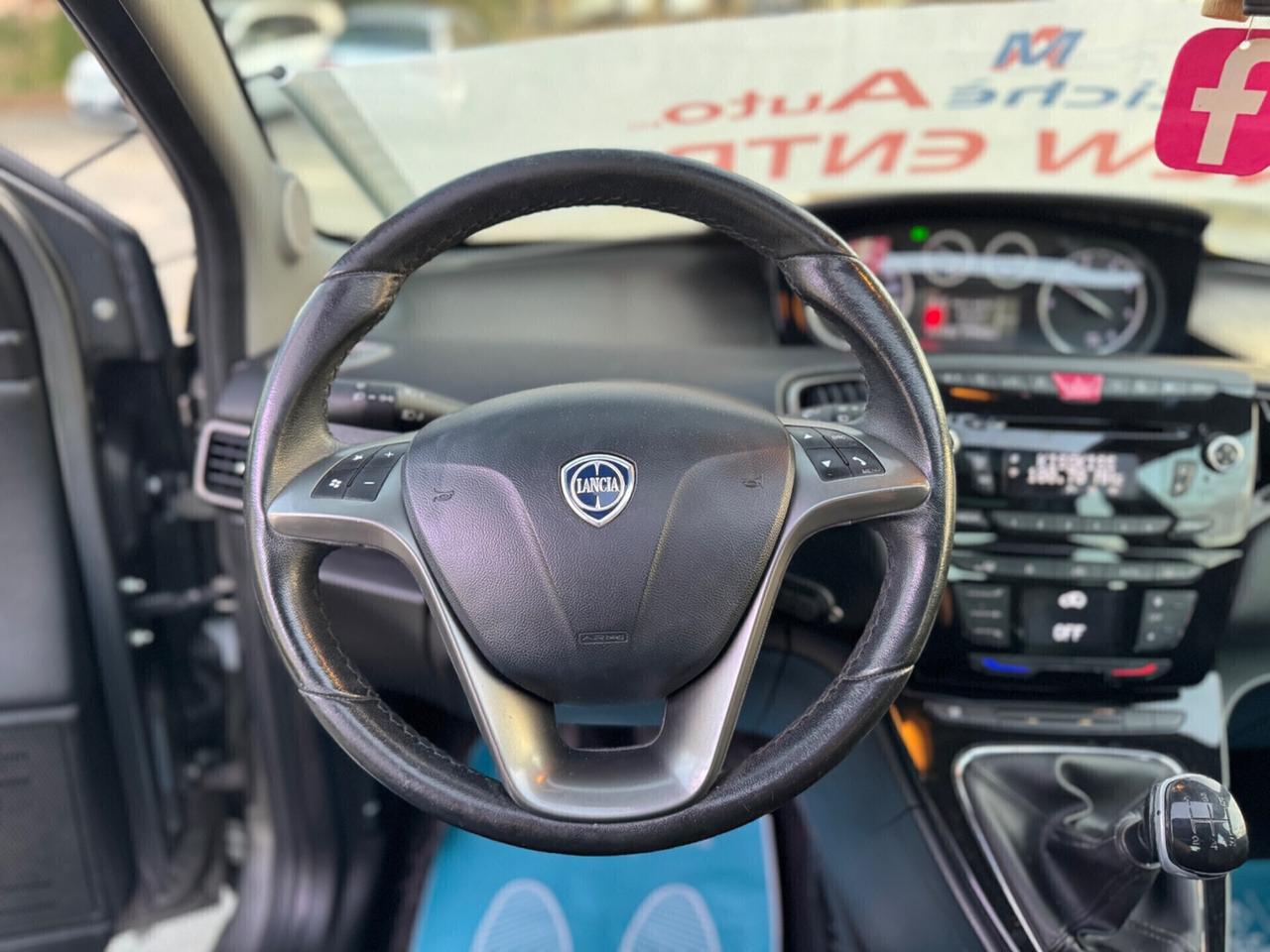 LANCIA YPSILON 1.3 MJT II 95 CV PLATINUM EDITION TETTO FULL
