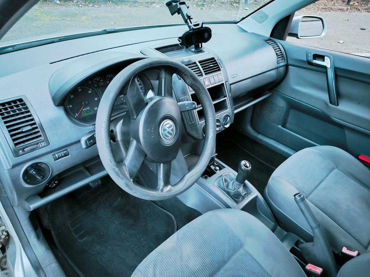 Volkswagen Polo 1.4/69CV TDI 5p. Sportline