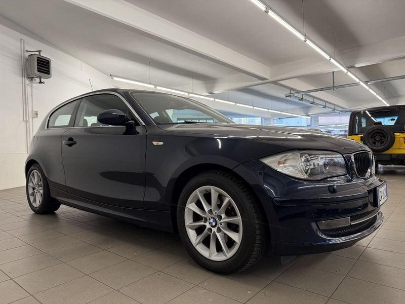 BMW Serie 1 118d cat 3 porte Attiva DPF