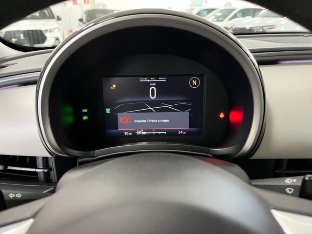FIAT 600 Hybrid DCT MHEV La Prima KM0