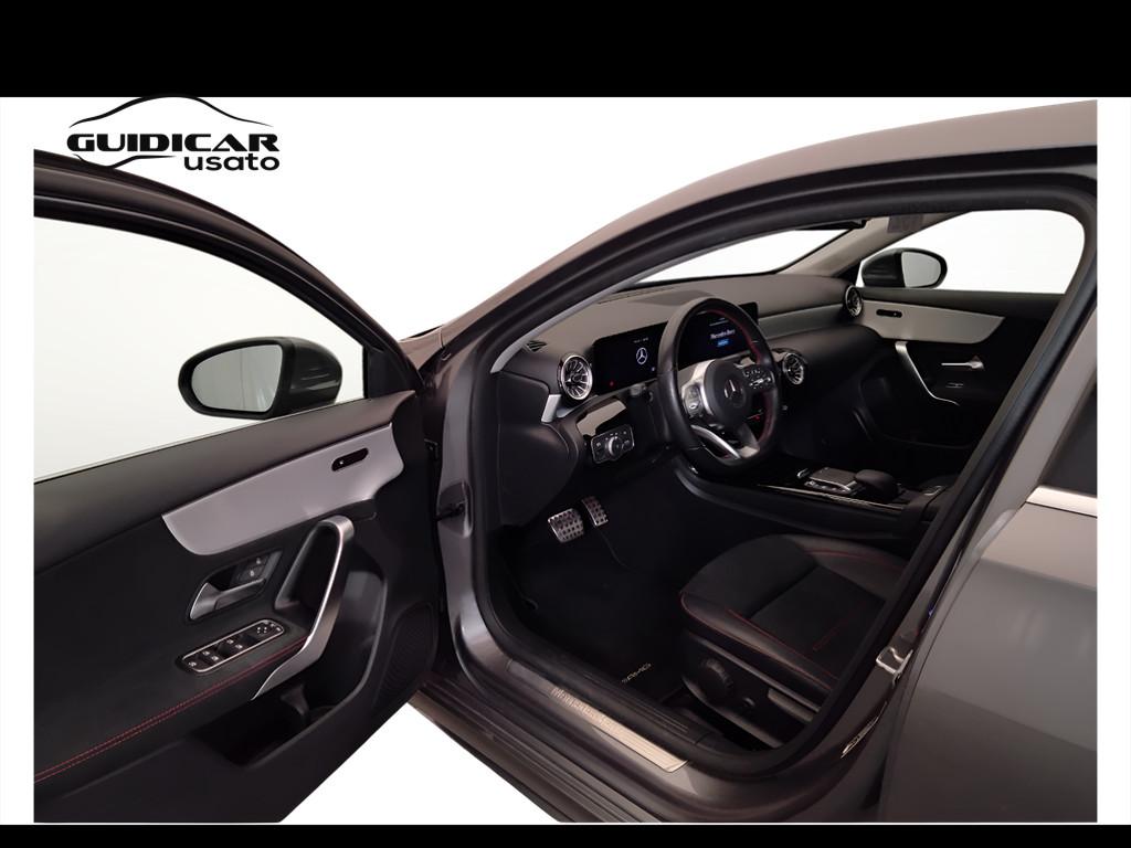Mercedes-Benz Classe A - W177 2018 - A 200 d Premium 4matic auto