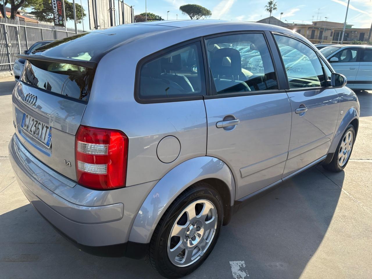 Audi A2 1.4 16V TOP 2004
