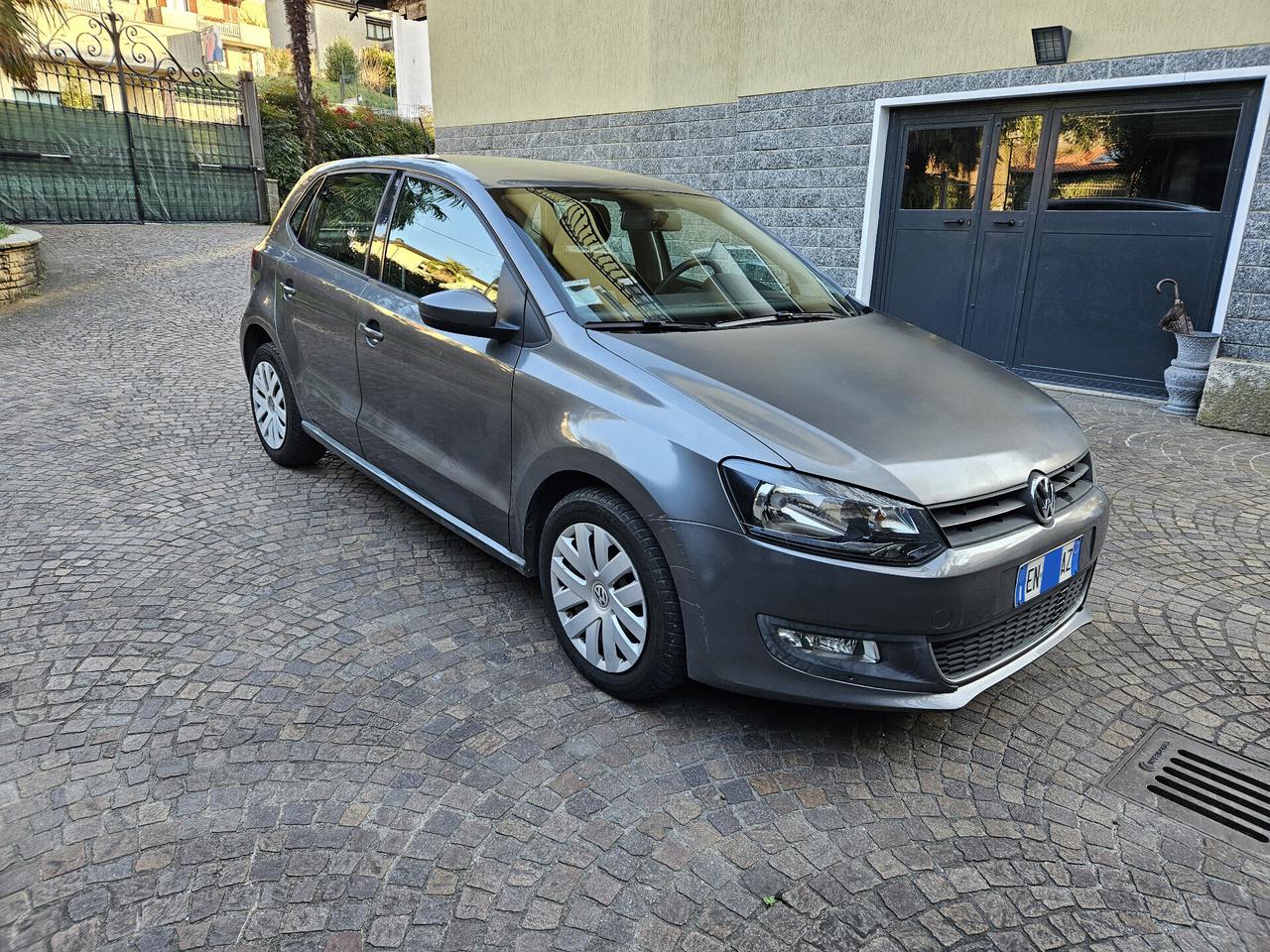 Volkswagen Polo Trendline - 1.2 Benzina - 60 CV - Euro 5 - NEOPATENTATI