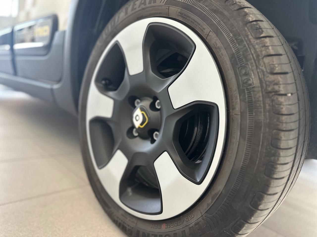 Fiat Panda Pandina Cross 1.0 Hybrid 11/2024 3.000 Km