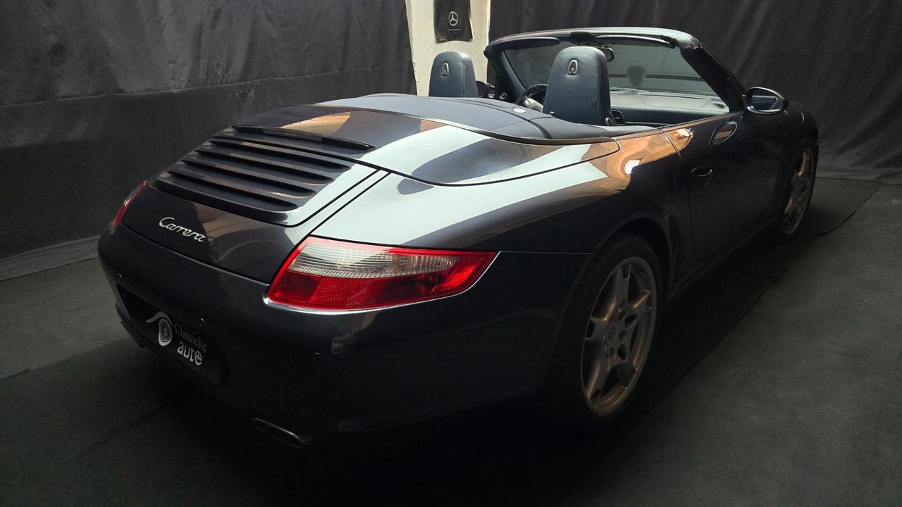 Porsche 911 Carrera Cabriolet