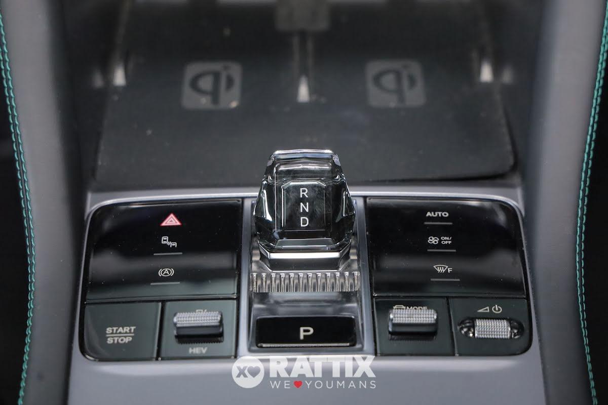 BYD Seal U DM-i 1.5 PHEV Boost + tetto apribile