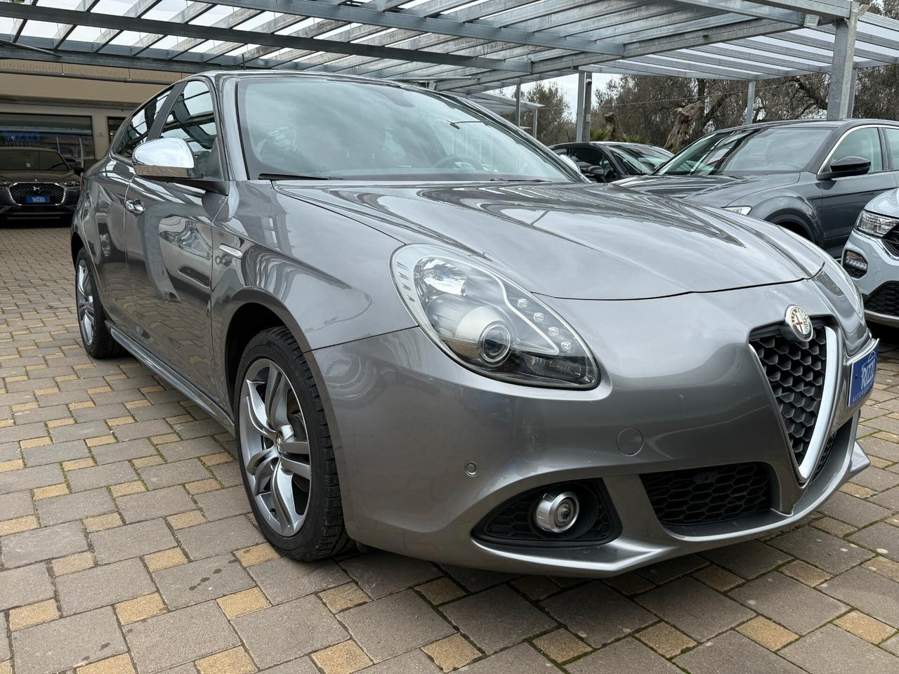 Alfa Romeo Giulietta 1.6 JTDm-2 105 CV Veloce