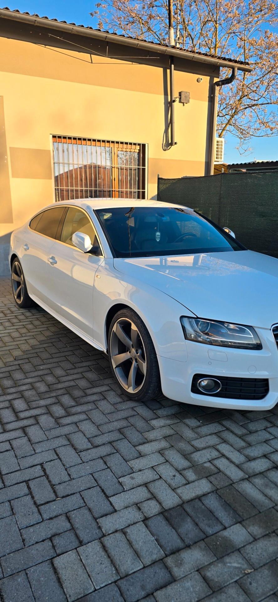 Audi A5 SPB 2.0 TFSI 211 CV quattro S line interno e esterno