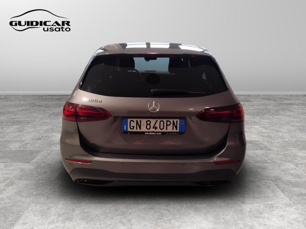 Mercedes-Benz Classe B - W247 2023 - B 180 d Progressive Advanced auto