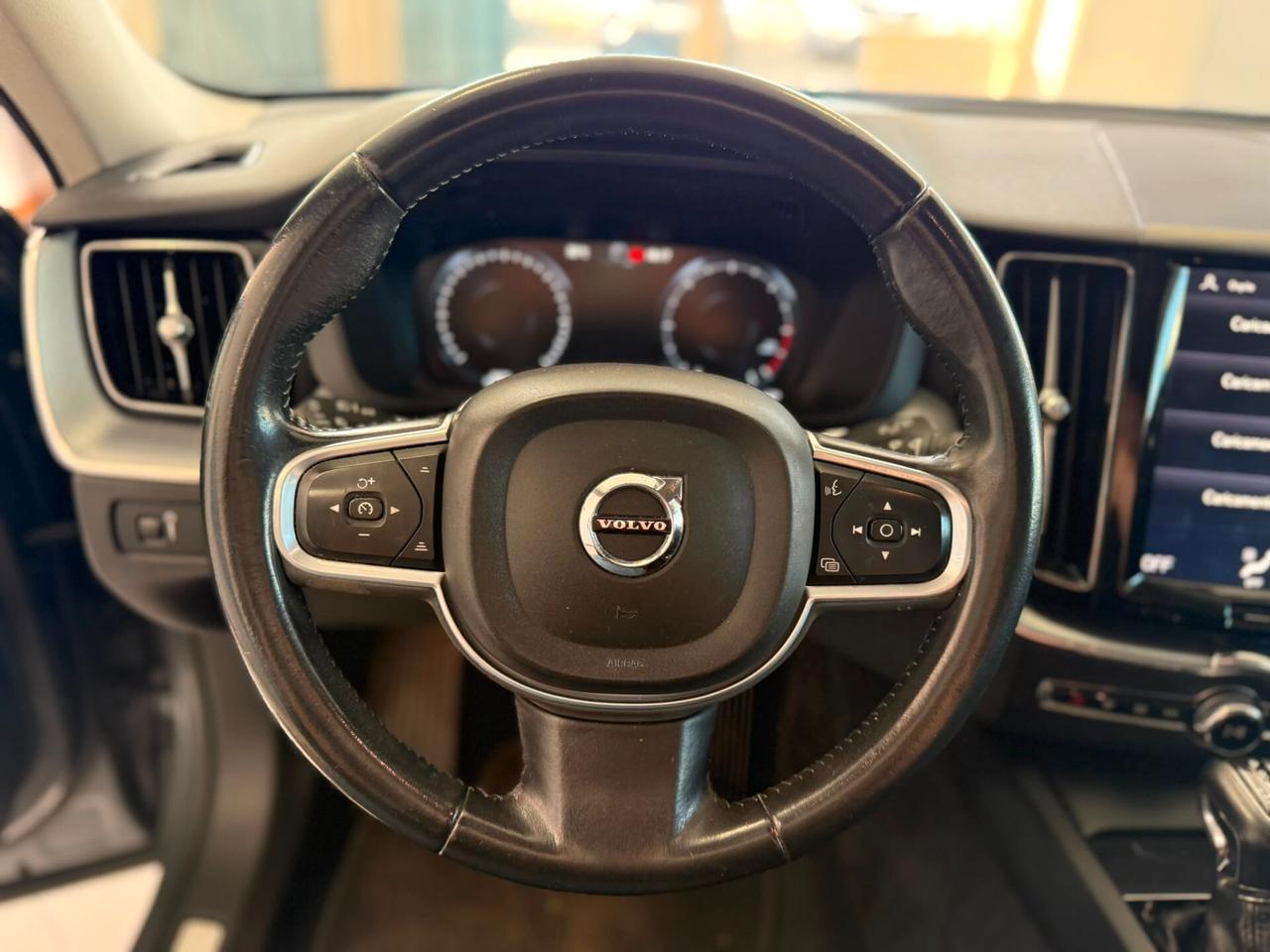 Volvo XC60 D4 AWD Geartronic 2018