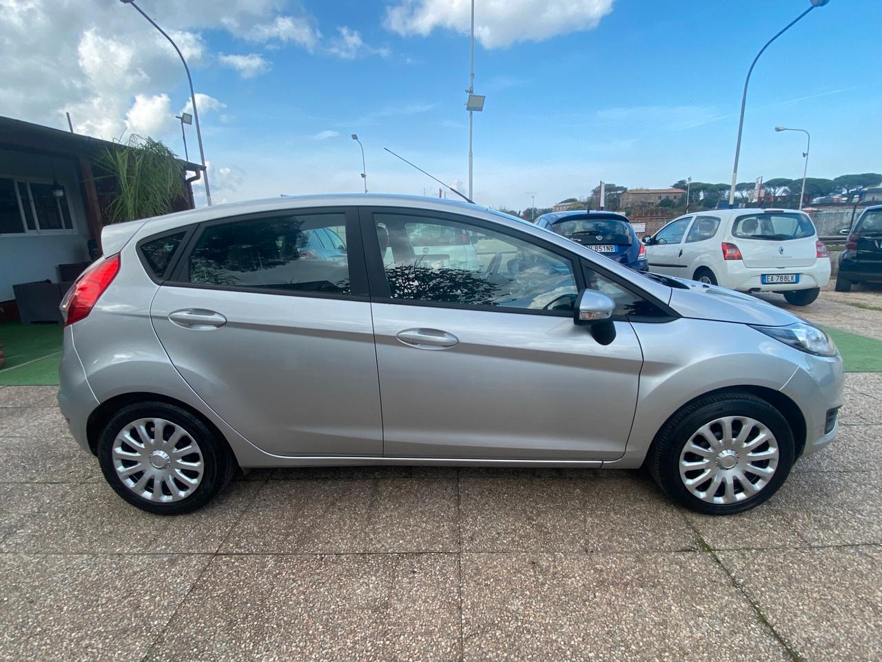 Ford Fiesta 1.0 80CV 5 porte