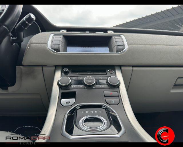 LAND ROVER Range Rover Evoque 2.2 TD4 5p. Pure
