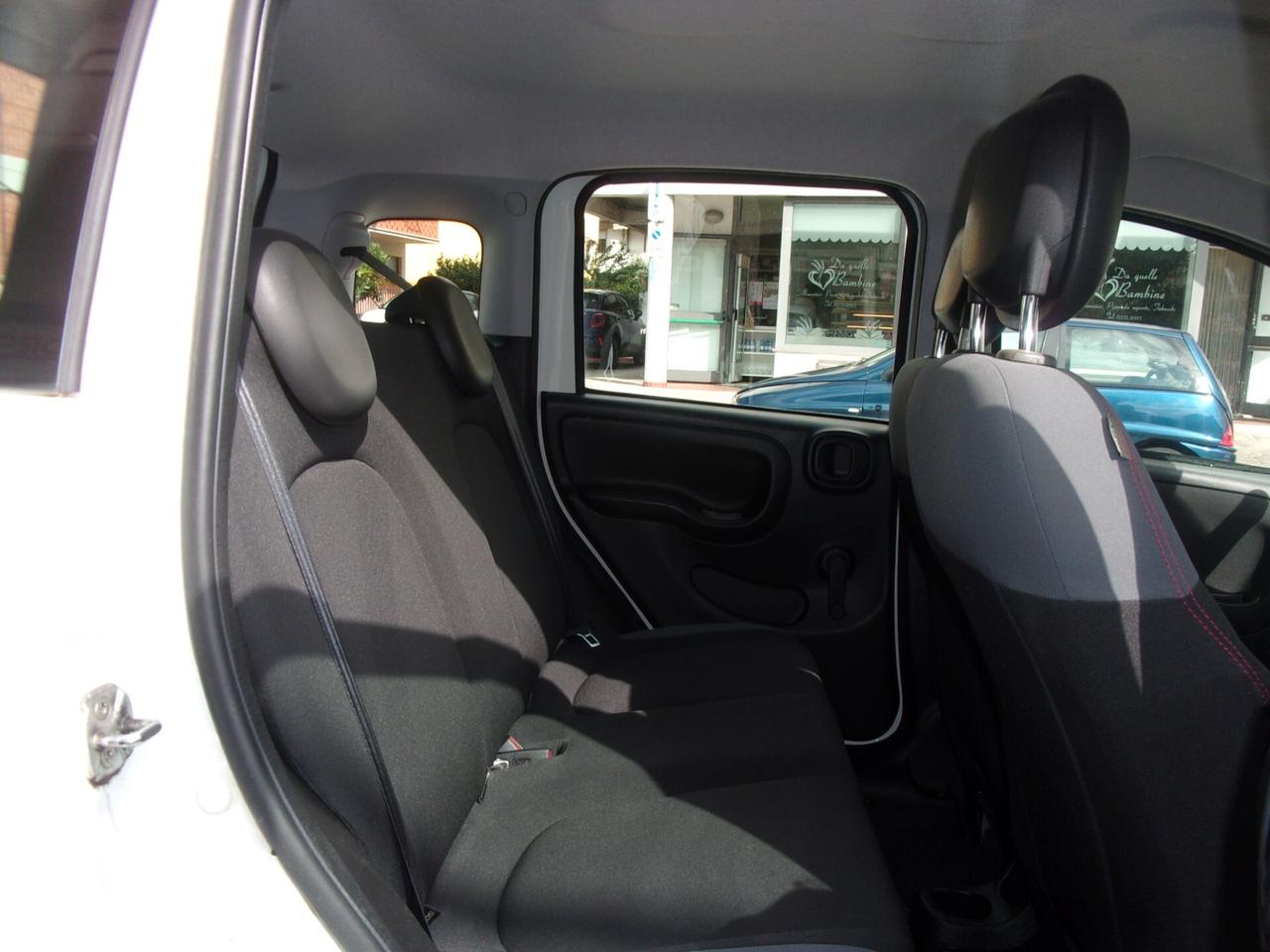 Fiat Panda 0.9 TwinAir Turbo Natural Power Lounge