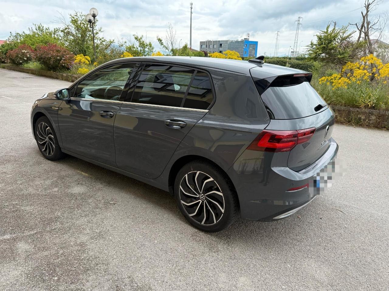 Volkswagen Golf 1.5 eTSI 130 CV EVO ACT DSG Life
