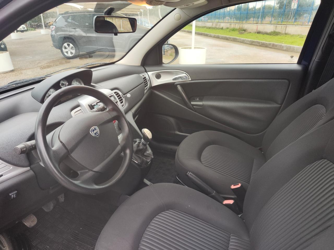 Lancia Ypsilon 1.4 Elle Ecochic GPL del 2010