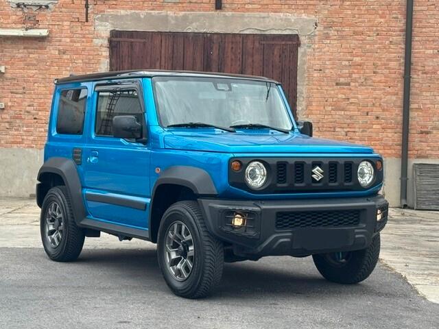 Suzuki Jimny 1.5 5MT Top