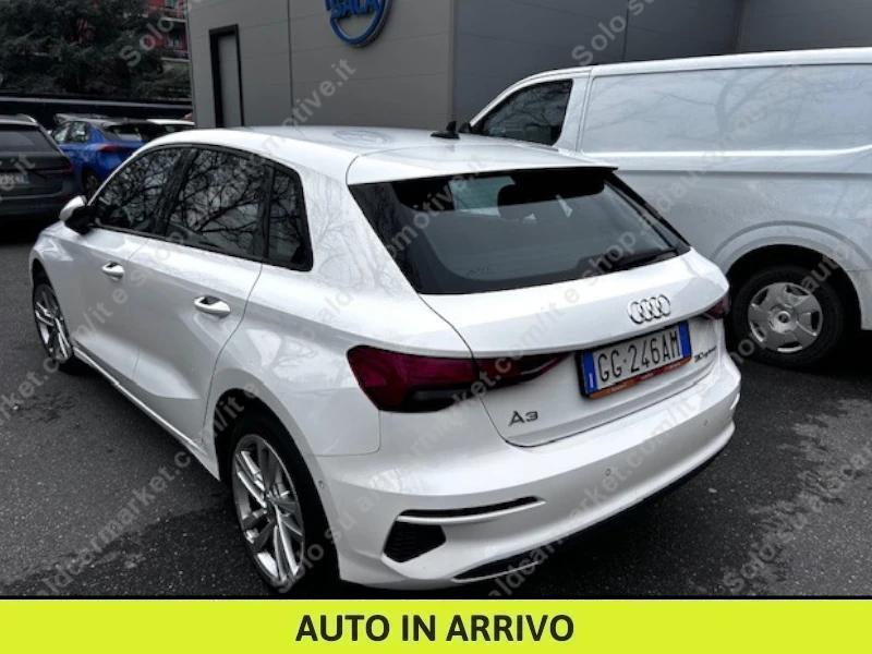 Audi A3 30 1.5 g-tron Business S tronic