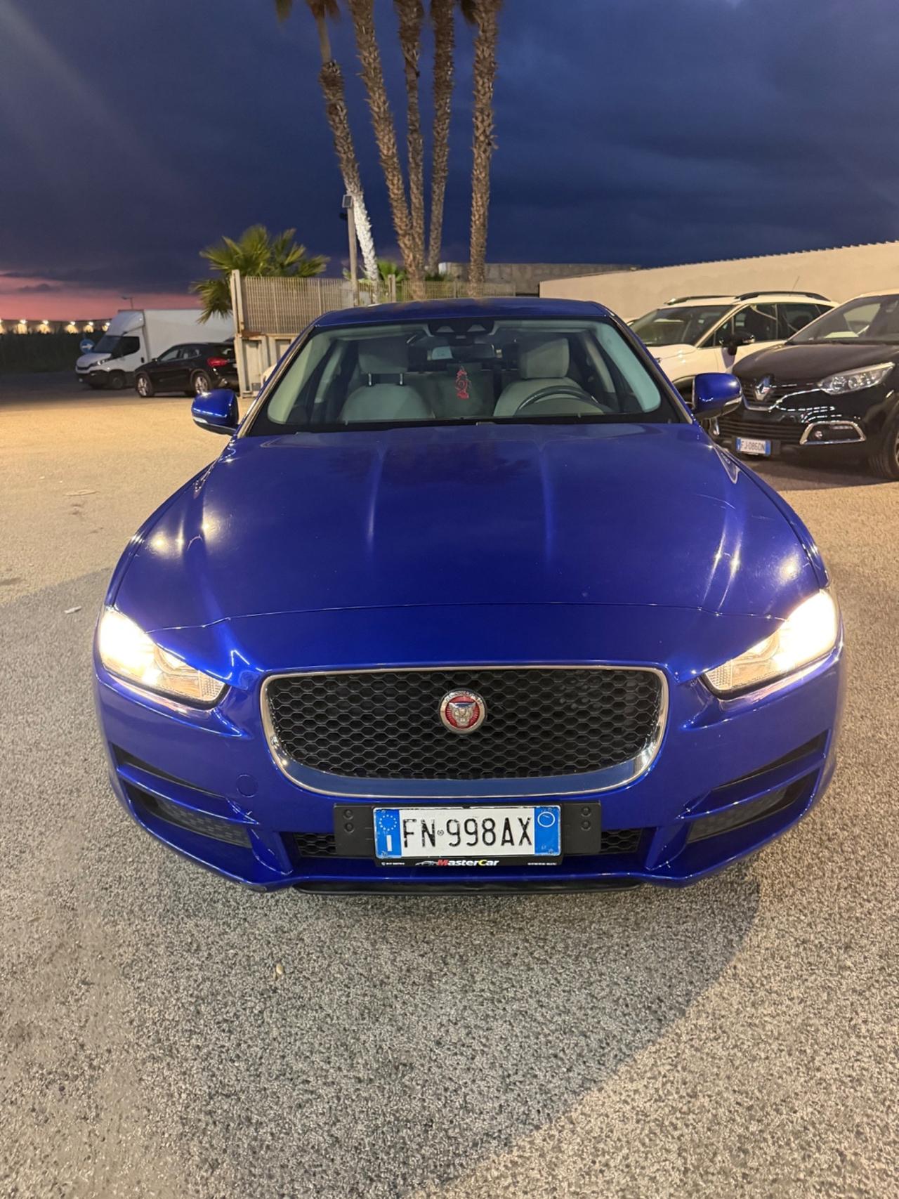Jaguar XE 2.0 D 163 CV Portfolio