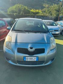 Toyota Yaris 1.0 3 porte