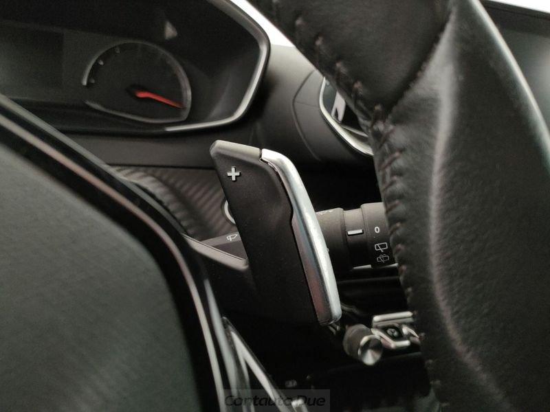 Peugeot 2008 2008 1.2 puretech Allure s&s 130cv eat8