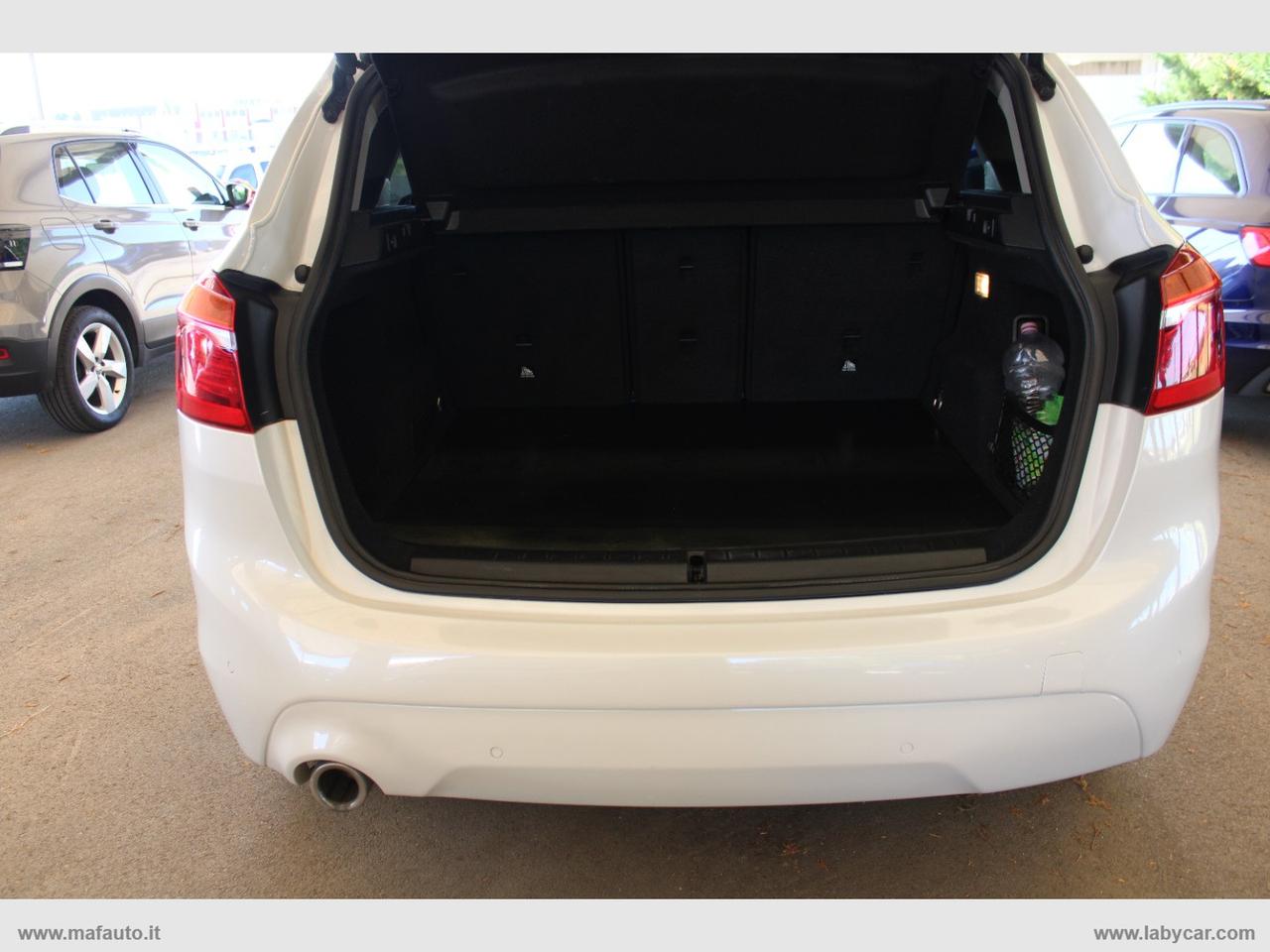 BMW 216d Active Tourer Business