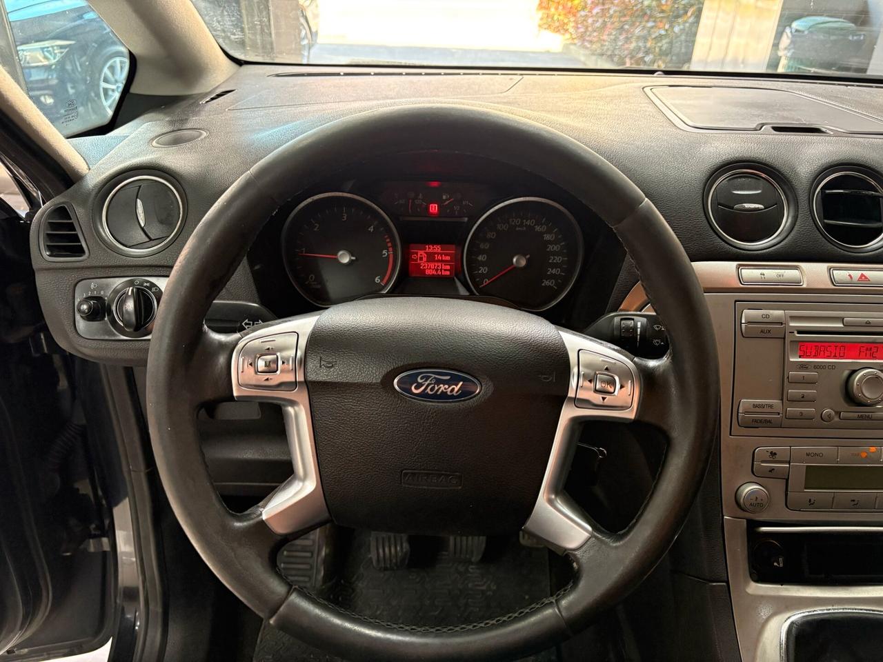 Ford S-Max 1.8 TDCi 125CV