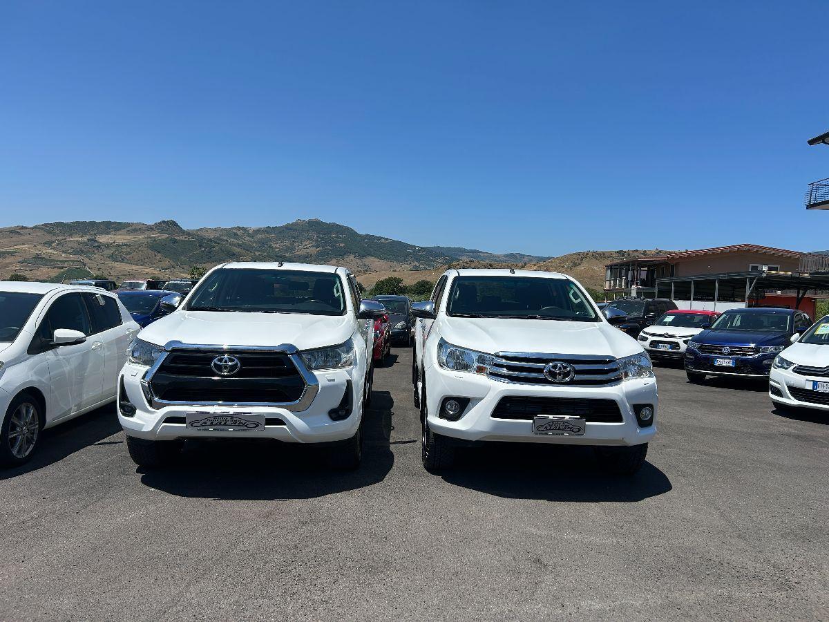 TOYOTA - Hilux 2.4 d-4d 4x4 EXECUTIVE TELECAMERA