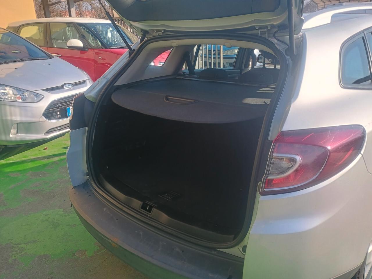 Renault Megane Mégane 1.9 dCi 130CV Attractive