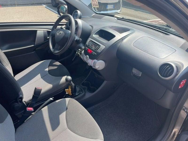 Toyota Aygo Aygo 5p 1.0 Active connect