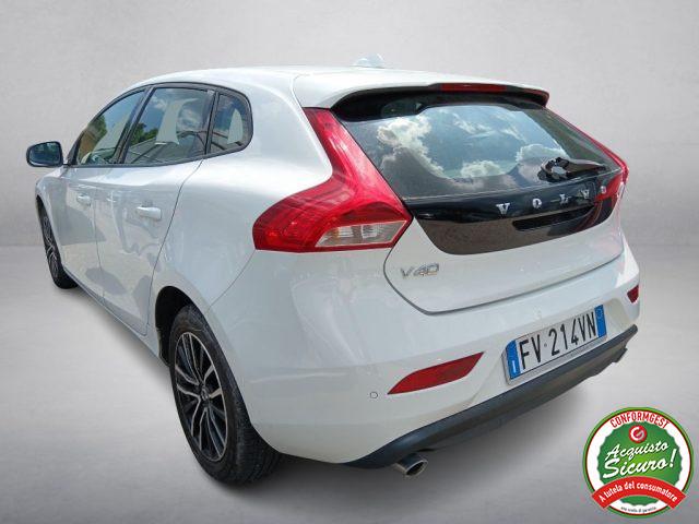 VOLVO V40 D2 Business