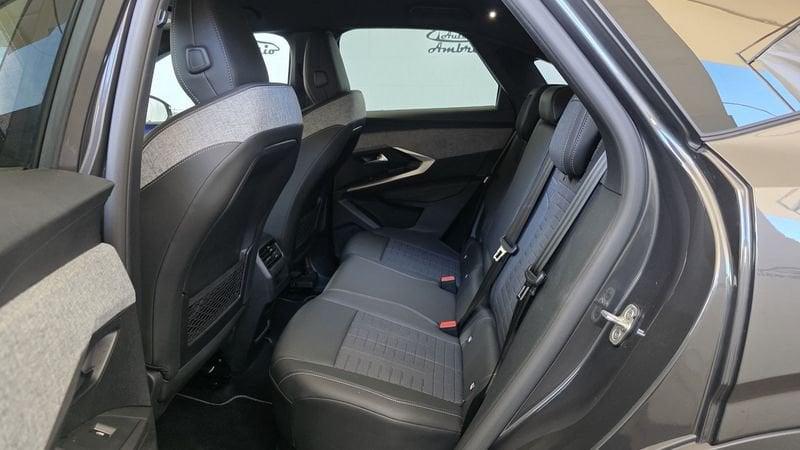 Peugeot 3008 3008 Hybrid 136 e-DCS6 GT TUA DA 359,00 EURO AL MESE