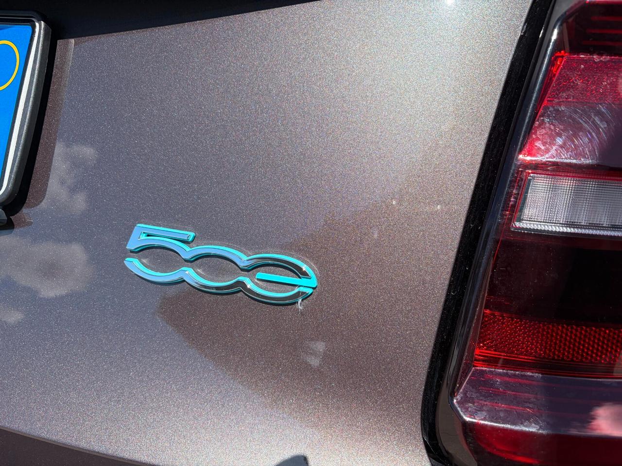 Fiat 500e Berlina 23,8 kWh Action