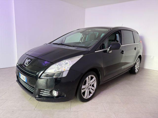PEUGEOT 5008 1.6 HDi 112CV Business