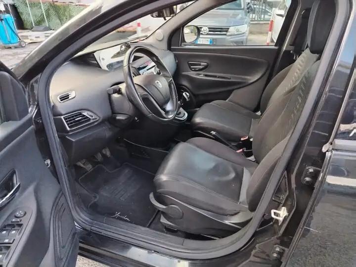 Lancia Ypsilon 1.3 MJT 16V 95 CV 5 porte S&S Platinum
