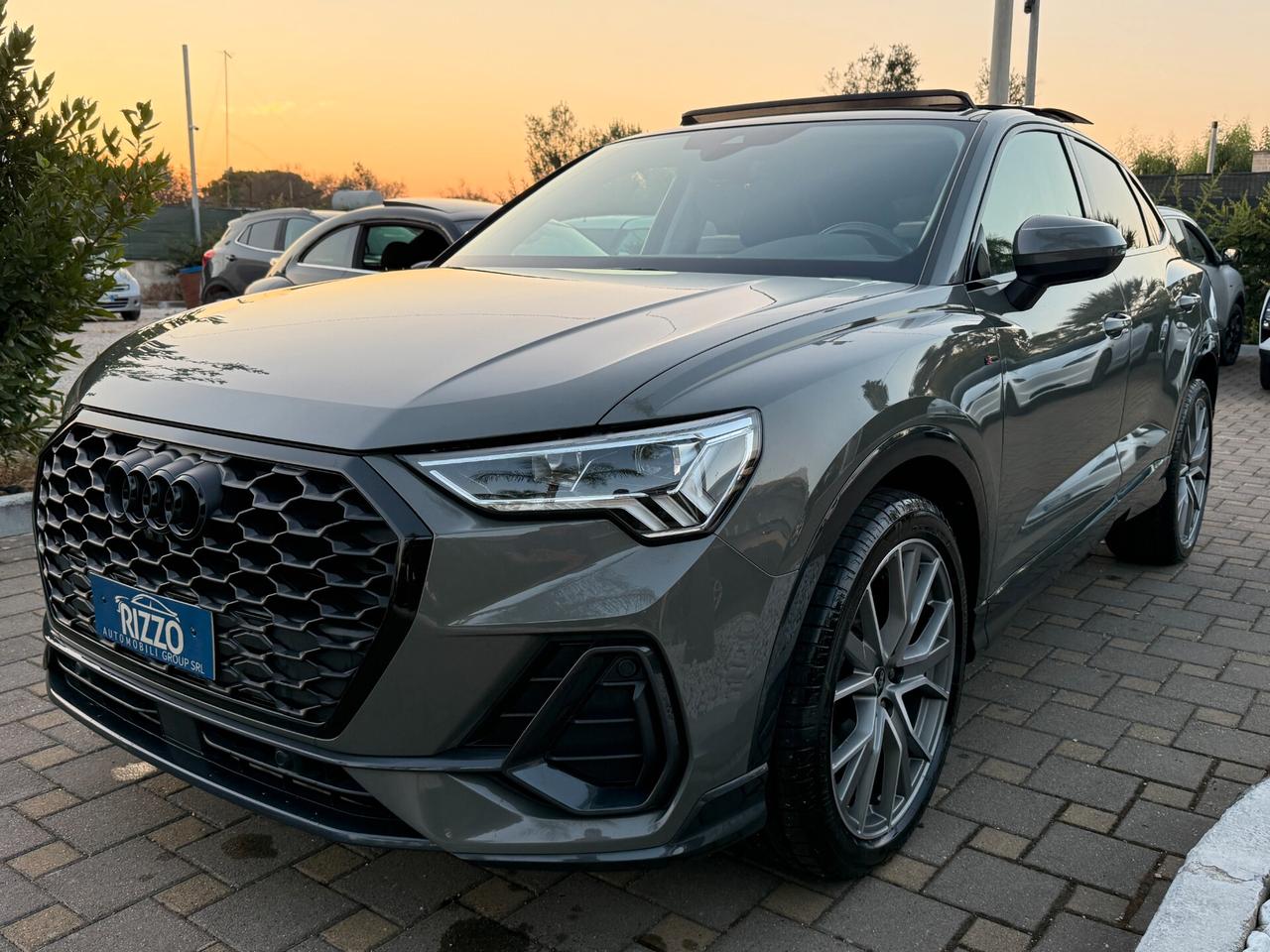 AUDI Q3 35TDI 150CV S-LINE IDENTITY BLACK TETTO PELLE NAVI