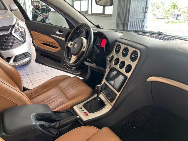 ALFA ROMEO 159 1.9 JTDm 16V Sportwagon Distinctive