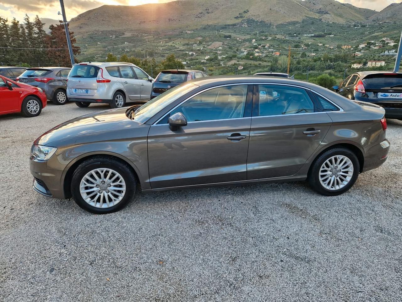 Audi A3 2.0 TDI 150 CV clean diesel Ambition